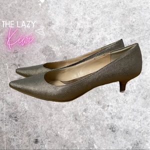 CALVIN KLEIN Gold Kitten Heel Size 7.5